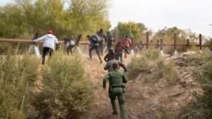 Kolejny kraj zmienia kurs. Błyskawiczna deportacja nielegalnych imigrantów
