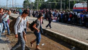 Nielegalni imigranci wygrywają w sądzie! Polska zapłaci odszkodowanie