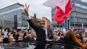 Największa mobilizacja w historii. Tysiące Polaków przyjadą na zaprzysiężenie Karola Nawrockiego