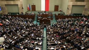 Parlamentarzyści toną w długach! Milionowe kredyty, pożyczki i poręczenia