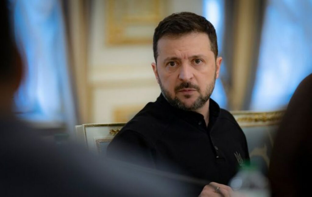 Niemiecko-ukraiński pakt przeciwko Polsce? Kulisy gry Zełenskiego wokół Panteonu Narodowego i kultu UPA