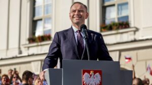 Efekt Nawrockiego. Polacy ocenili pierwsze dni prezydenta