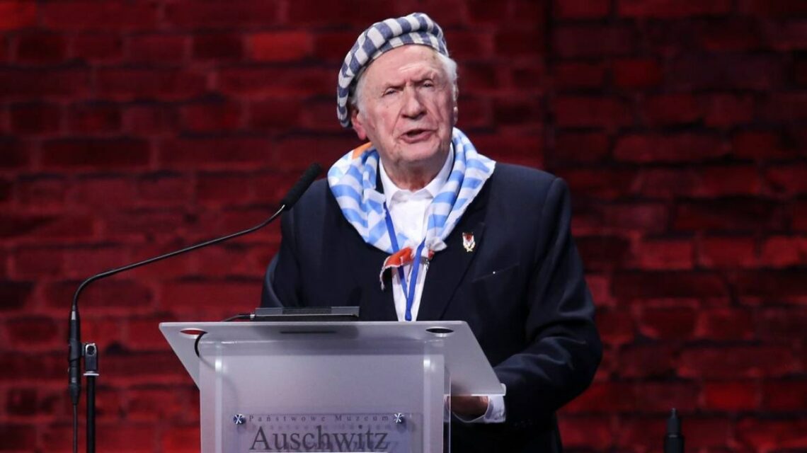 Niemcy kłamią o „polskich obozach”, a polski sąd zwleka. Czy 101-letni kombatant doczeka się wyroku?